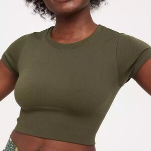 Offline Aerie Sidewalk Seamless Cropped T-Shirt Olive Green Size Large